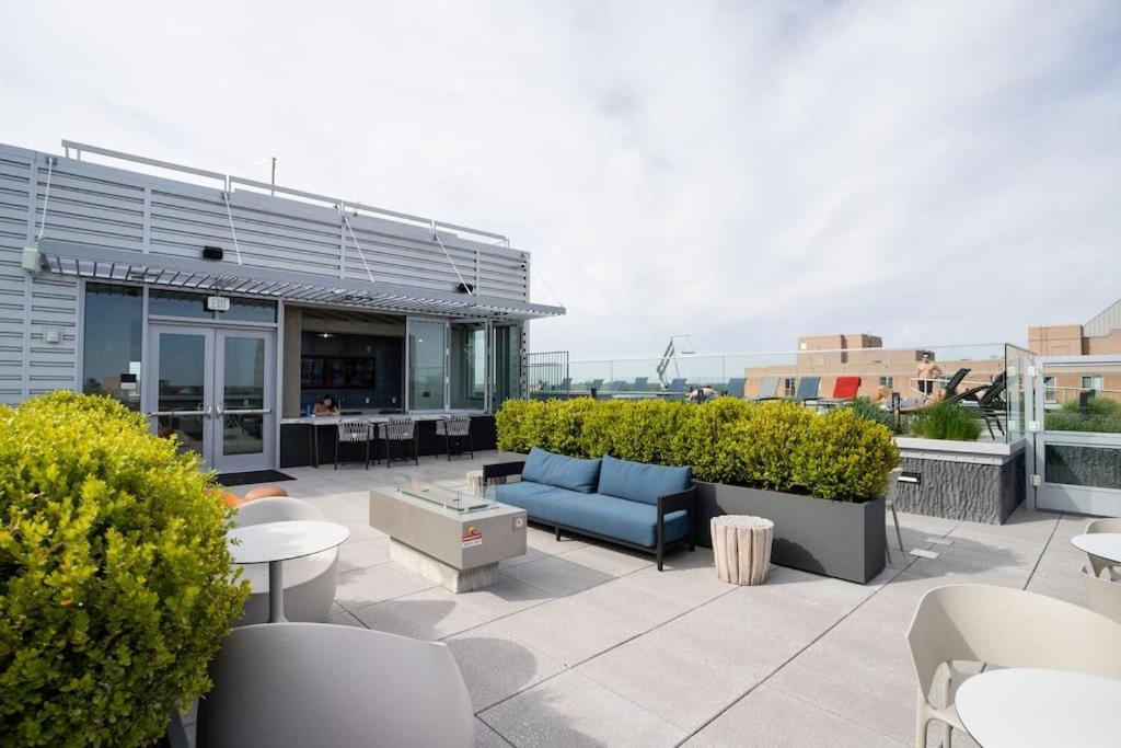 Gorgeous 1 Bedroom At Clarendon With Gym And Rooftop Arlington Exterior foto