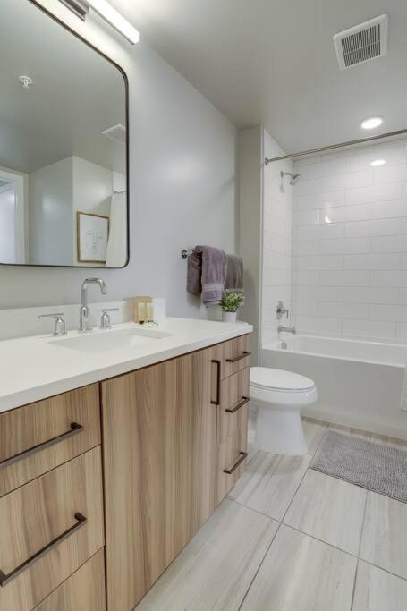 Gorgeous 1 Bedroom At Clarendon With Gym And Rooftop Arlington Exterior foto